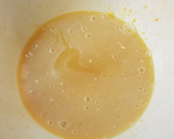 Foto del paso 2 de la receta: Bizcocho o panetela de vainilla (en sartén)