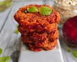 A picture of step 5 of Beetroot Oats Tikki.