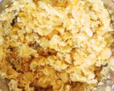 A picture of step 1 of Creamy cheese corn.
