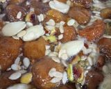 A picture of step 4 of Alu bukhary ki chutney.