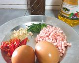 รูปขั้นตอนการทำที่ 1 ของ ไข่คั่วปลาร้าหมูสับ