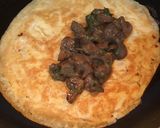 A picture of step 6 of Egg Mushroom Wrap.