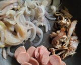 Foto del paso 2 de la receta: Empanada🥟de cebolla caramelizada y carnes🥟🧅🥩