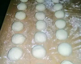 Foto del paso 2 de la receta: TORTAS FRITAS bien argentas 🇦🇷