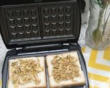 A picture of step 2 of Chicken sandwich.