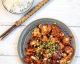 A picture of step 8 of Sticky glaze cauliflower with guchujang spicy sauce 🌶.