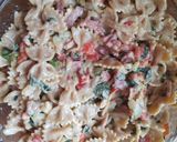 Tejszínes sonkás farfalle (teljes kiőrlésű tésztával) recept fázis 4 fotója