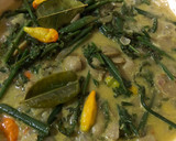 Foto langkah ke 3 dari resep Sayur Pakis Masak Santan.