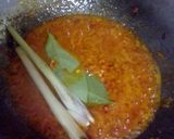 Foto langkah ke 2 dari resep Tongkol Suwir Masak Woku.