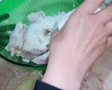 صورة لخطوة 2 من وصفة طريقة عمل الكوارع وتنظيفها