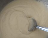 A picture of step 2 of Honey cupcakes.