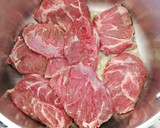 Foto del paso 2 de la receta: Carrilleras de ternera o cerdo 🐄