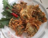 Foto langkah ke 3 dari resep Bakwan Sayur.