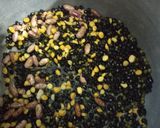 A picture of step 1 of Dal Makhani.