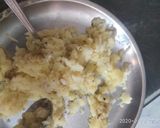A picture of step 2 of Potato brown recipe.