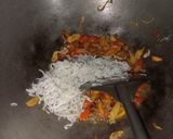 Foto langkah ke 4 dari resep Tumis kulit melinjo.