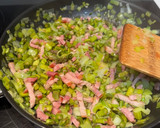 Foto del paso 1 de la receta: Quiche de espárragos, puerro y queso de cabra