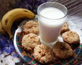 A picture of step 6 of Banana peanut cheese cookies.