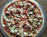A picture of step 3 of Chicken tikka pizza.