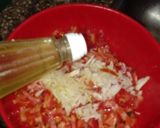 Foto del paso 2 de la receta: Salsa criolla (correntina)