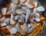 รูปขั้นตอนการทำที่ 2 ของ ต้มยำกุ้ง