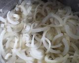Foto del paso 1 de la receta: Pizza de cebollas