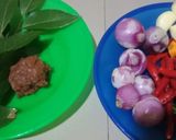 Foto langkah ke 1 dari resep Tumis Ikan Cecet.