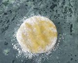 A picture of step 5 of Sweet Potato Paratha.