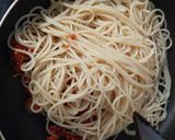 Foto langkah ke 5 dari resep Spagetti Tongkol Sambal Korek.