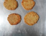 Foto langkah ke 4 dari resep Chiken patty burger.