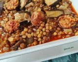 Foto del paso 7 de la receta: Lentejas con choricitos picantones y setas shiitake
