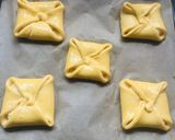 Túrós batyu- túrós táska recept fázis 11 fotója
