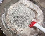 Foto del paso 4 de la receta: ⚜️Macarons chocolateados rellenos con crema de leche & avellanas ⚜️