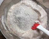 Foto del paso 4 de la receta: ⚜️Macarons chocolateados rellenos con crema de leche & avellanas ⚜️