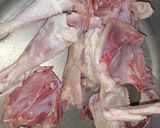 A picture of step 1 of Traditional Kenyan Chicken Stew.