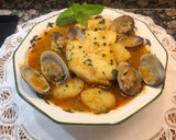 Foto del paso 15 de la receta: Patatas guisadas con bacalao y almejas