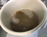 Une image de l'étape 3 de Semoule aux petits pois et bouillon de gambas.