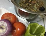 صورة لخطوة 2 من وصفة مقلوبة الزهرة بصدور الدجاج