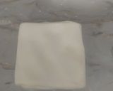 A picture of step 5 of Crispy Metha Paratha.