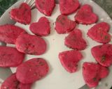 A picture of step 6 of Sooji Besan cutlet.