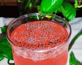 A picture of step 4 of Chia Seeds in Red Drink.