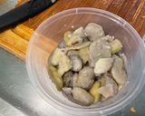 Une image de l'étape 8 de Salade de riz et fèves aux carottes, concombre et tomates.