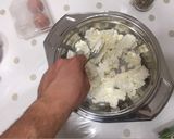 Foto del passaggio 1 della ricetta Pizza ricotta e spinaci