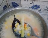 Foto langkah ke 1 dari resep Bubur Nasi Sayur Ayam.