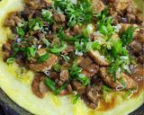 Foto langkah ke 5 dari resep Mapo Tahu Omellete.