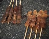 Foto langkah ke 6 dari resep Sate Rembiga Bumbu Kacang.