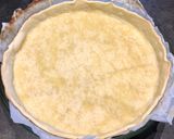 Foto del paso 2 de la receta: Quiche de gambones al pil pil con puerro y mozzarella