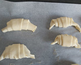 Foto del paso 3 de la receta: Cruasanes de hojaldre con chocolate