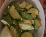Foto del paso 1 de la receta: Soufflé express de zucchini (microondas)