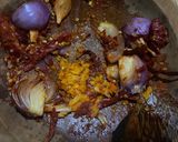 Foto langkah ke 2 dari resep Gulai Ikan Sale (Bandeng Asap).